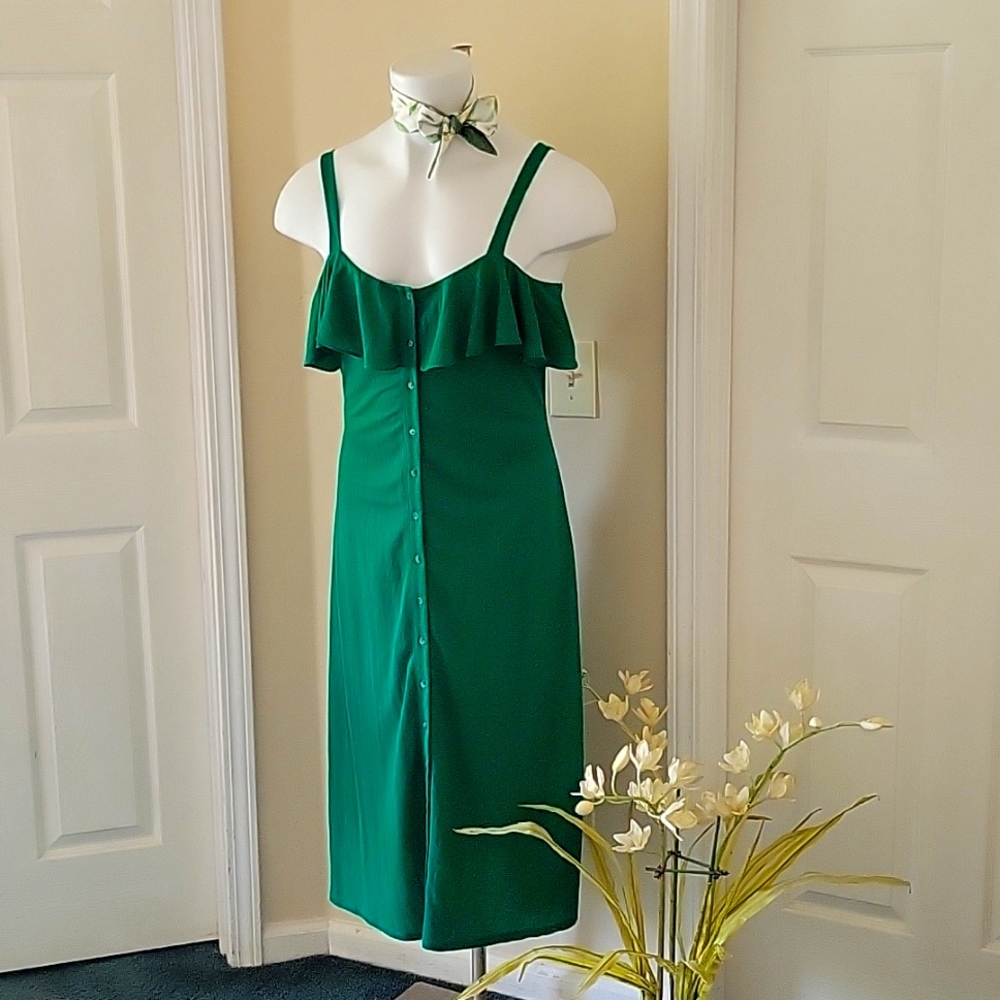 Beautiful Emerald Green Summer Dress